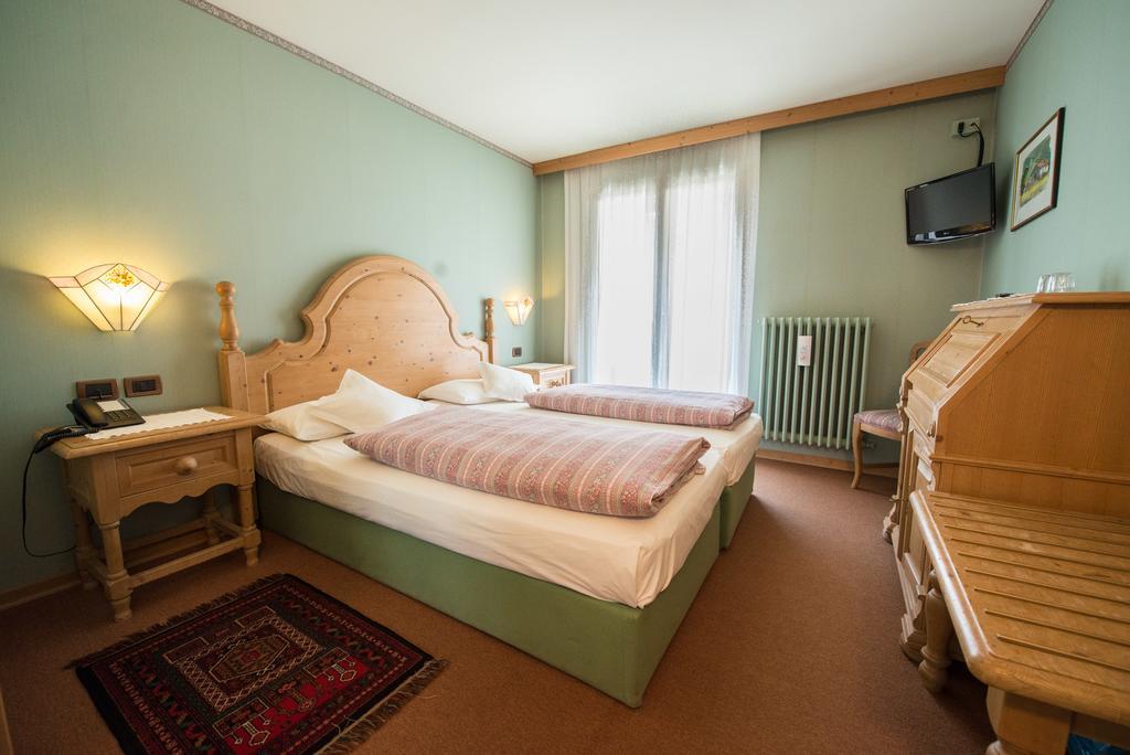 Hotel Garni Norma 마돈나 디 캄필리오 객실 사진